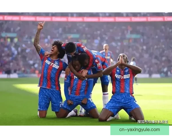 巴伦西亚主场遭塞尔塔逆转三轮不胜保级警报再度拉响全队陷低迷